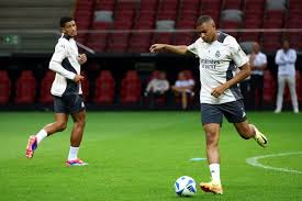 他的存在 他的存在